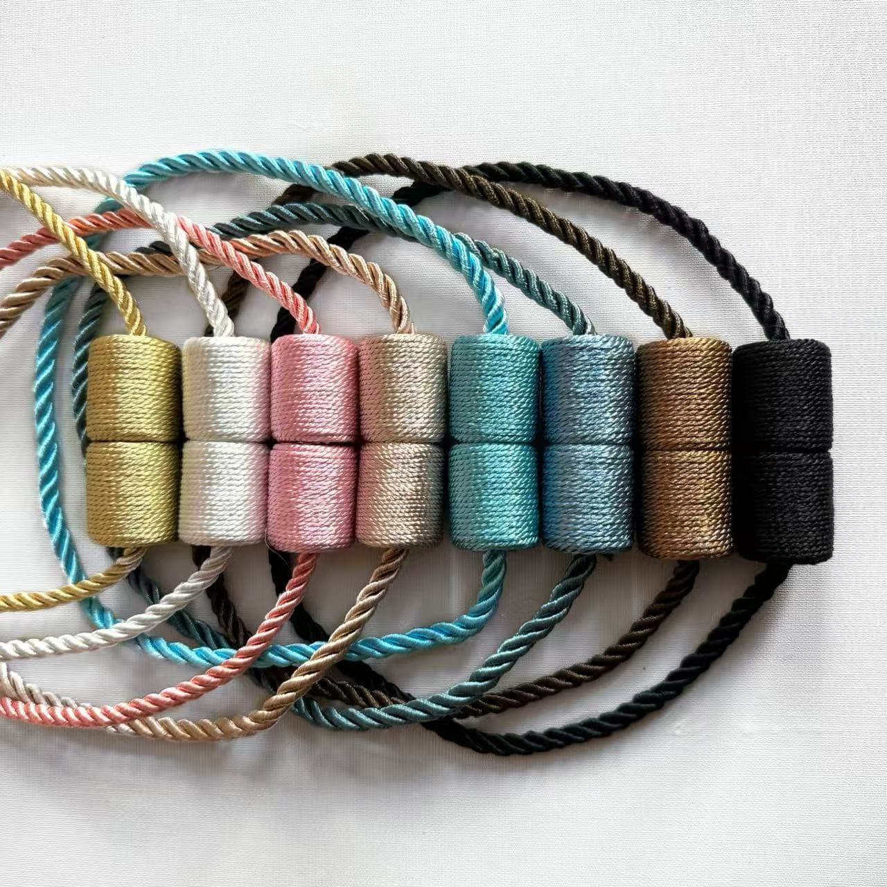 Direct from Manufacturer Modern Simple New Curtain Three-Sided Rope Cylinder Magnetic No-Drill Tie Buckle
