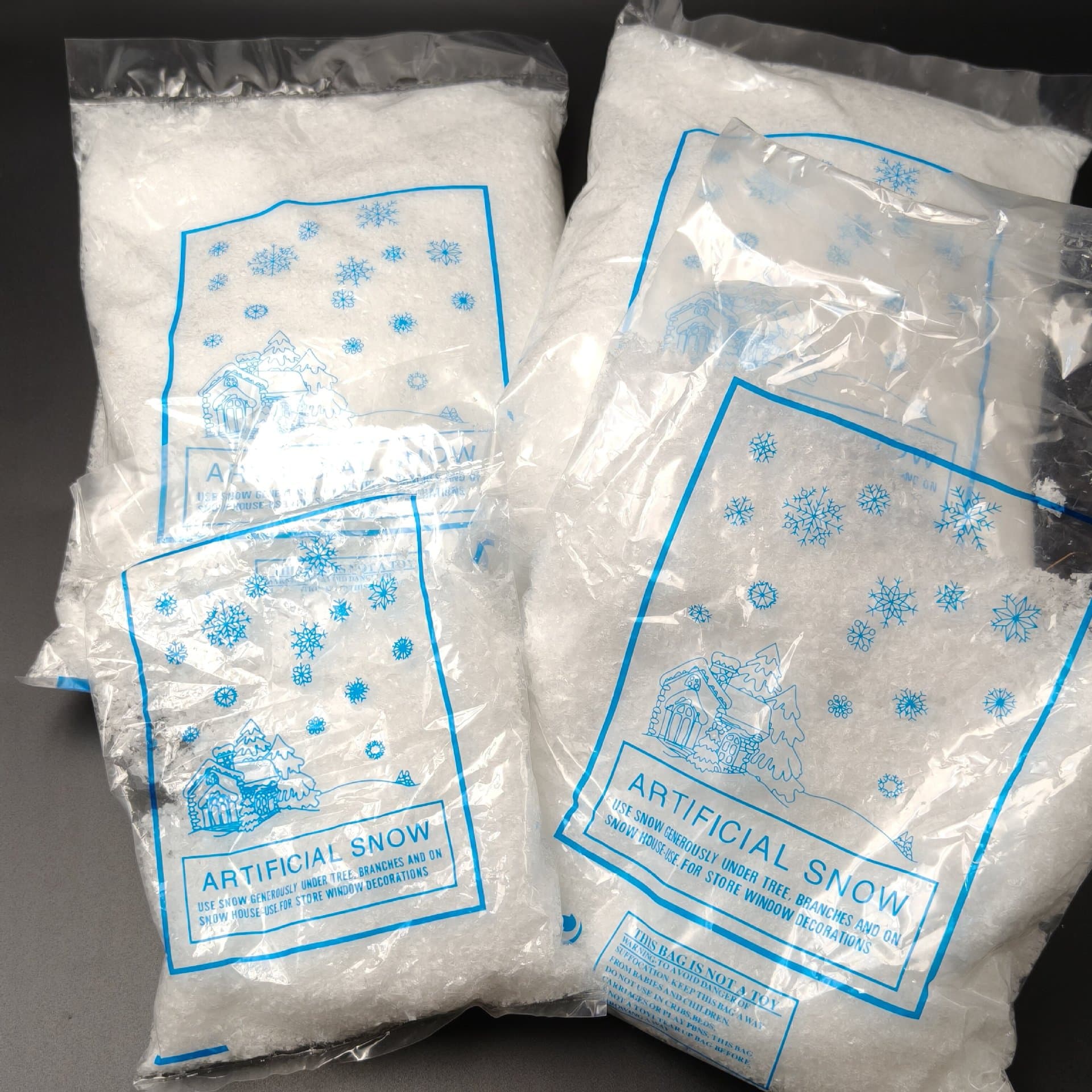 Factory direct Christmas craftsmanship, artificial snow powder, large size, dry snow powder, artificial snowflakes.