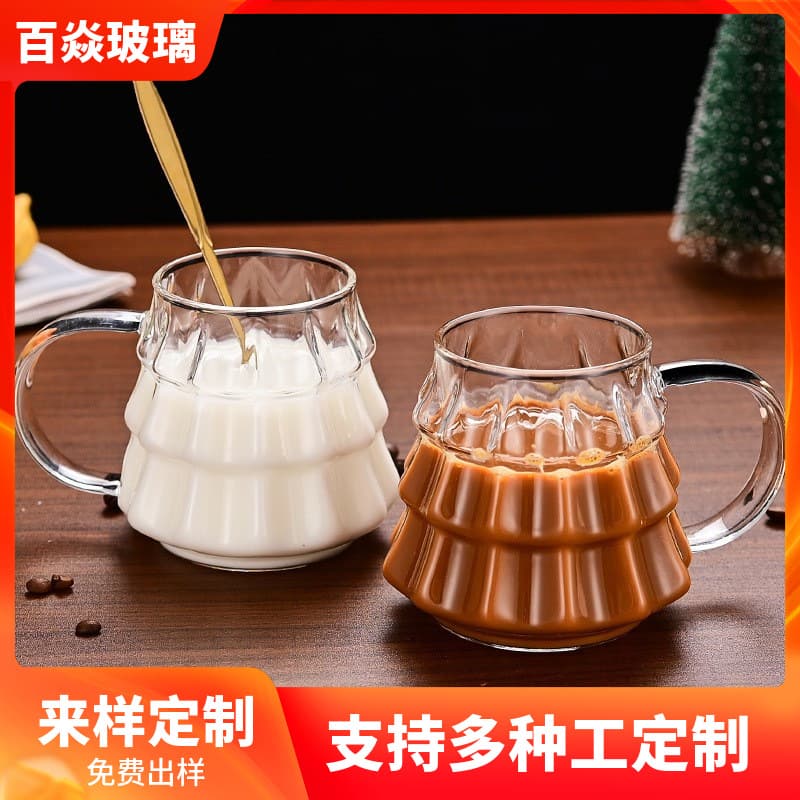 Ins Christmas Wish Glass Mug with Handle, Heat-Resistant Pinecone Cup, Christmas Tree Borosilicate Glass Water Cup, Ins Style Christmas