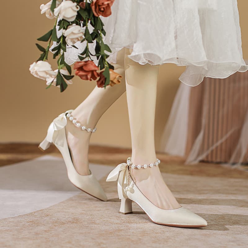 C589-32 Chunky Heel Pointed Toe Commuter 2023 New French Style Flats Fairy Versatile Shallow Mouth Plus Size 40-43