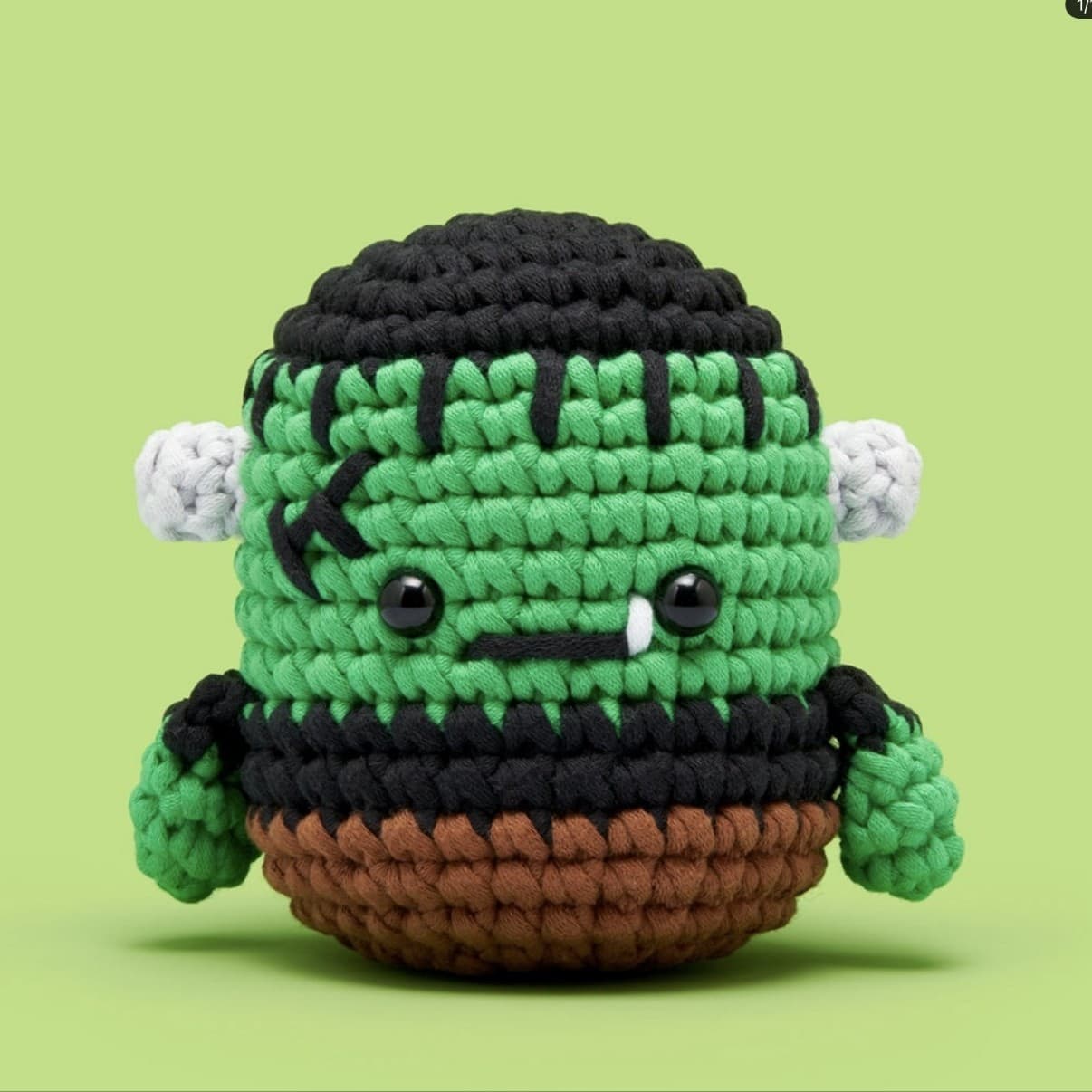 Cross-border best-selling knitting and crochet doll material kit for beginners with English video tutorials