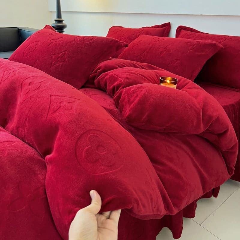 Winter thickened Class A milk fleece four-piece set, luxury carved double-sided coral fleece warm three-piece set bedding duvet cover
