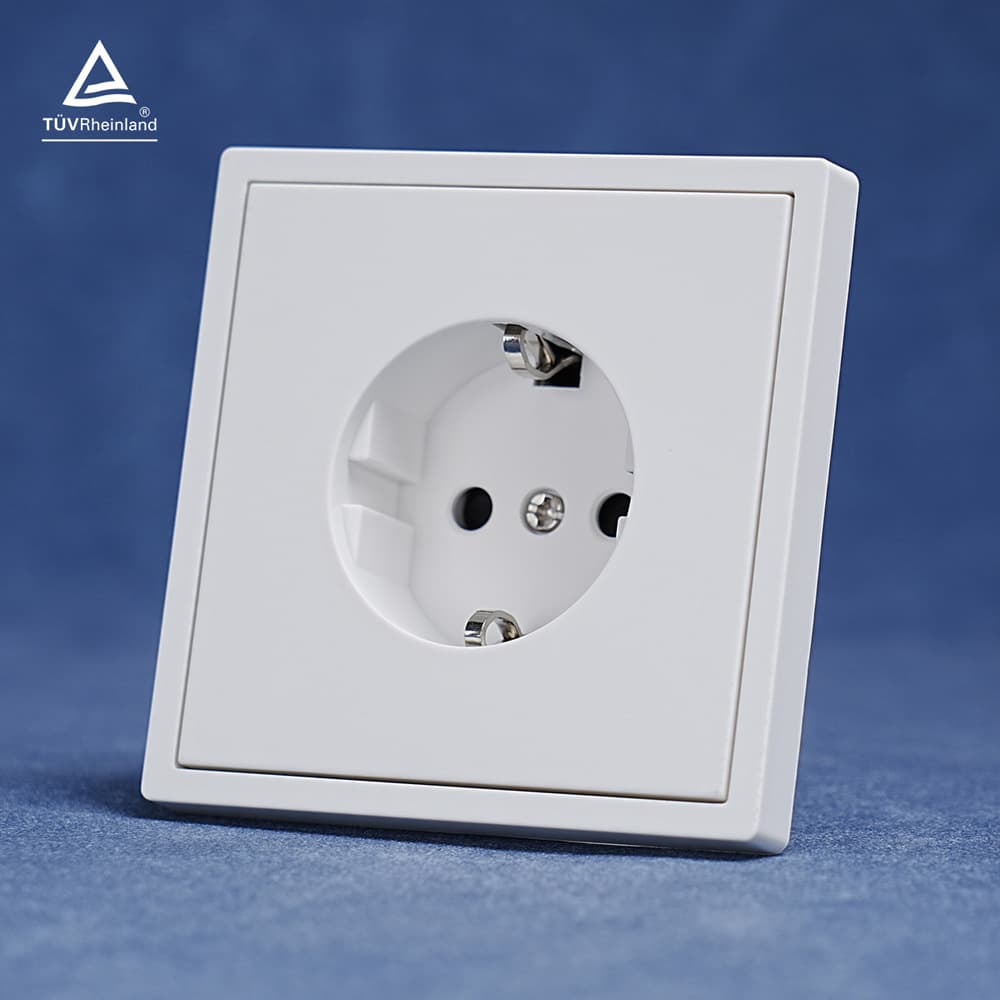 European standard USB socket wall switch white schuko socket European standard wall switch 16A 250V