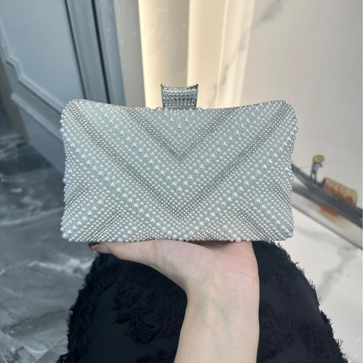 Cross-border fashion pearl women's bag dinner handbag small new women's crossbody bag wholesale women's banquet bag
