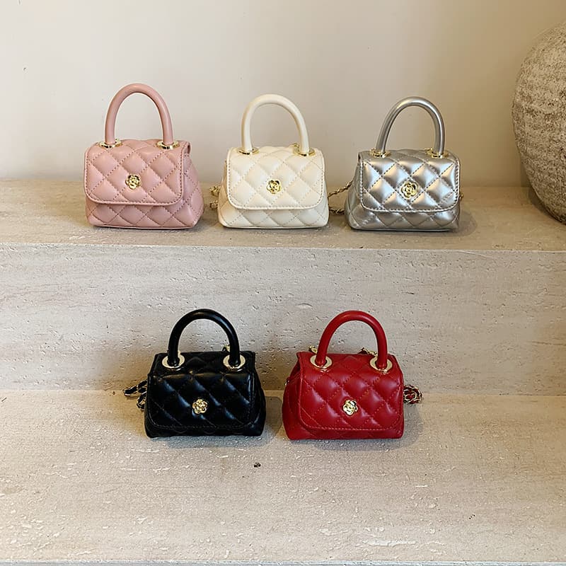 Cross-border hot-selling children's bag, diamond-quilted chain bag, premium small fragrance style camellia handbag, chain crossbody bag