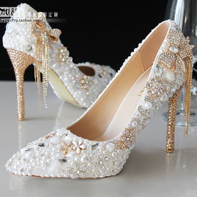 2021 New Crystal Wedding Shoes Bride Shoes Pearl Rhinestone Adhesive Shoes White Stiletto Heel Pointed Toe Fairy Shoes