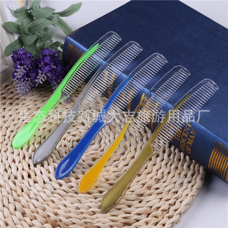 Disposable combs, hotel toiletries, household and guest combs, plastic combs, portable combs, manufacturers.