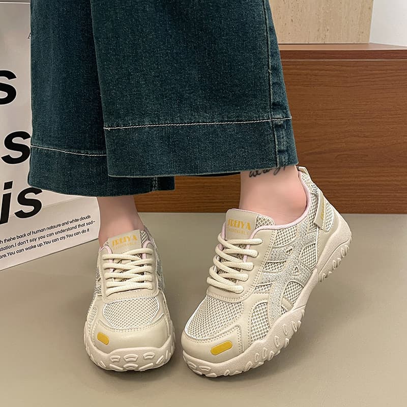 Summer Outdoor Retro Mesh Anti-slip Hiking Running Shoes Women Casual Ballet Style German Army Trainer Onitsuka Tiger Shoes C9002