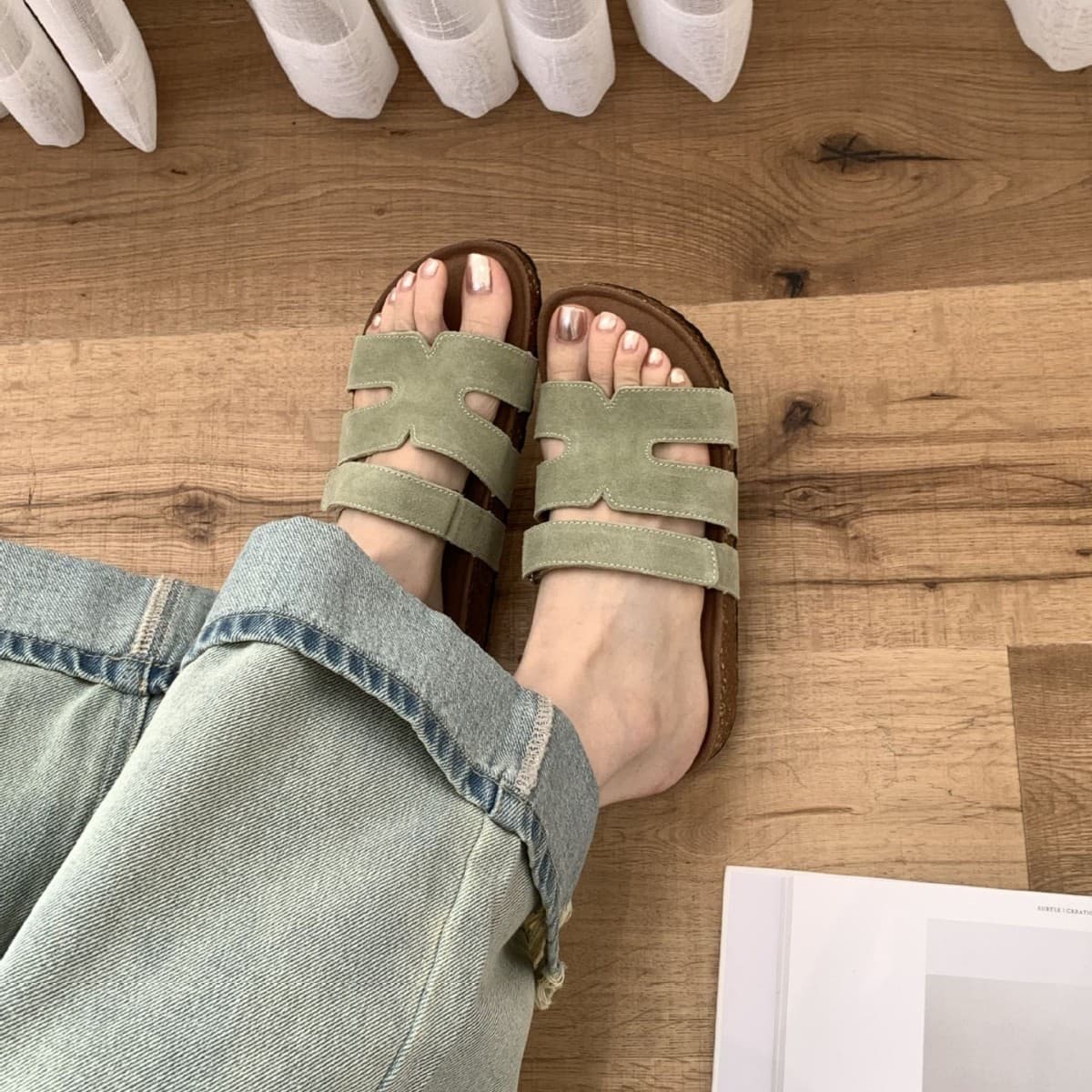 Thick-Soled Birkenstock Shoes for Women 2026 New Summer Outdoor Closed-Toe Slip-On Matte Leather Large Size Beach Sandals