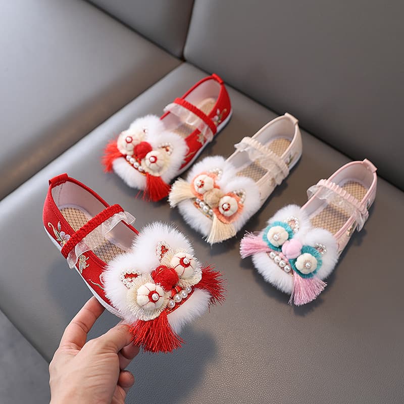Spring Girls' Hanfu Shoes, Embroidered Chinese Style Horse Face Skirt Shoes, Children's Intangible Cultural Heritage Handmade Tiger Head Shoes