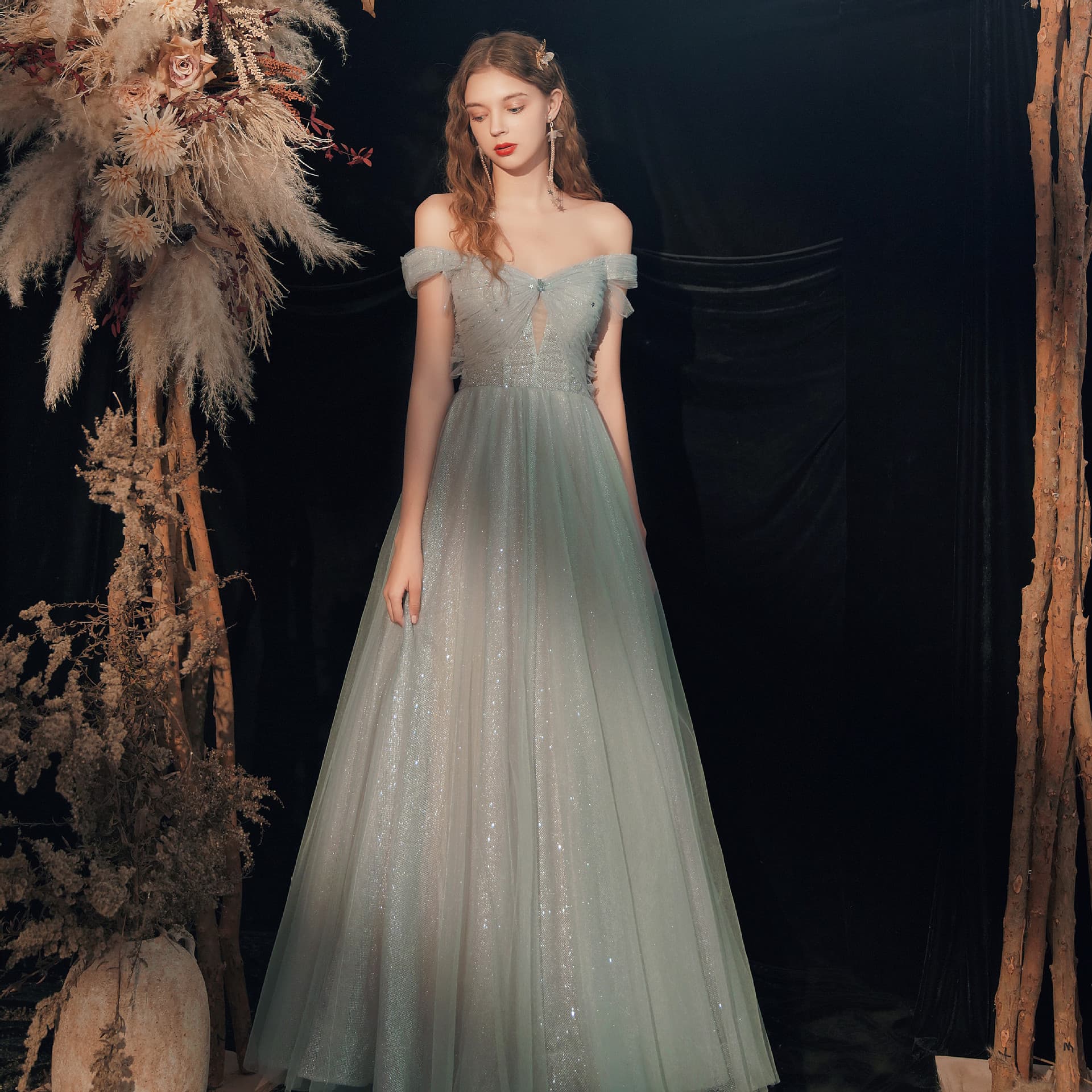 Strapless Dress for Women Banquet Socialite Elegance 2026 New Summer Bridesmaid Dress Slim Fit Host Evening Gown