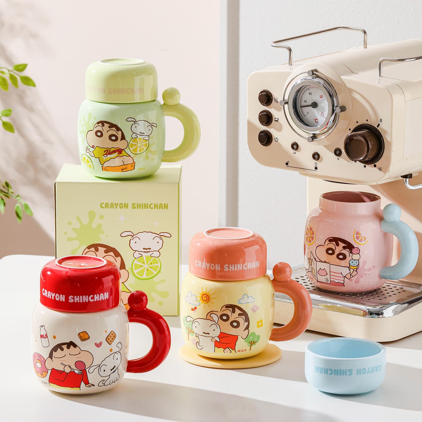 Official Crayon Shin-chan Office Coffee Cup Ceramic Mug with Lid Home Use New High-Grade Gift for Women Wholesale
