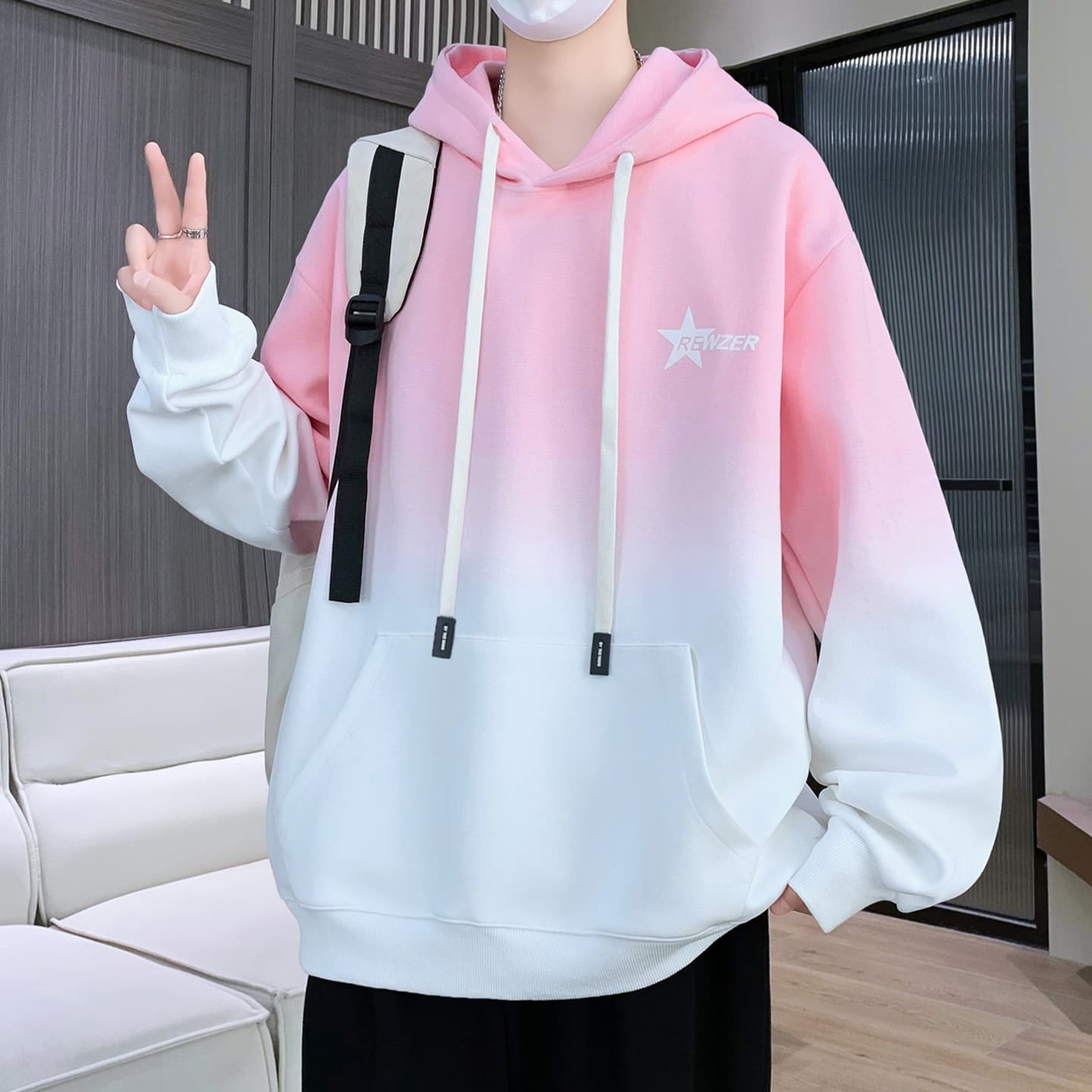 Gradient pink sweatshirt for men in spring and autumn 5 new loose clothes for teenagers and students trendy hooded jacket