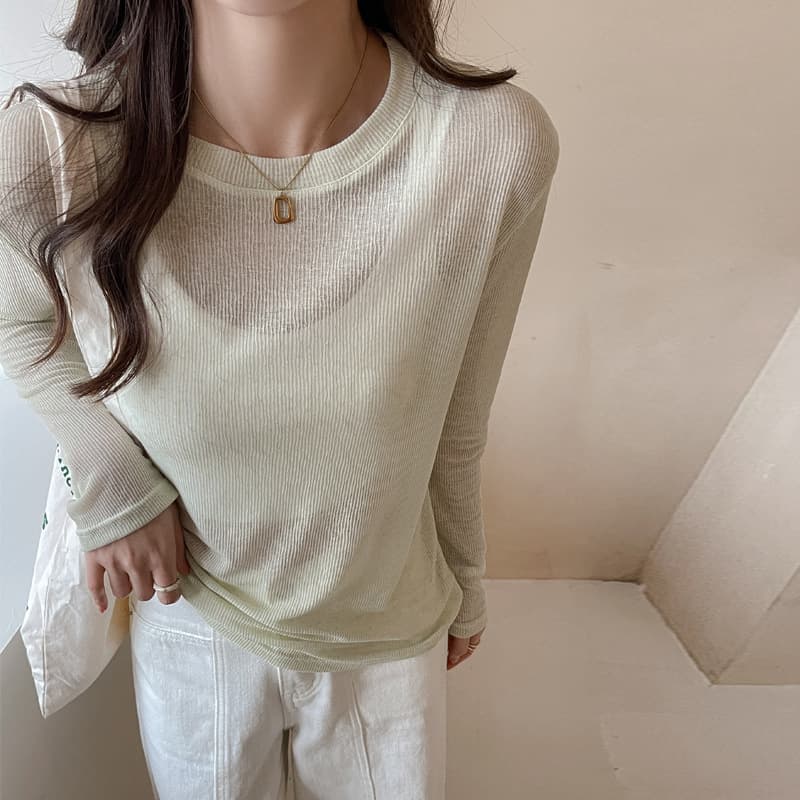 Summer sun protection loose slightly see-through blouse women's round neck slimming long-sleeved T-shirt solid color air-conditioning shirt sexy basic top