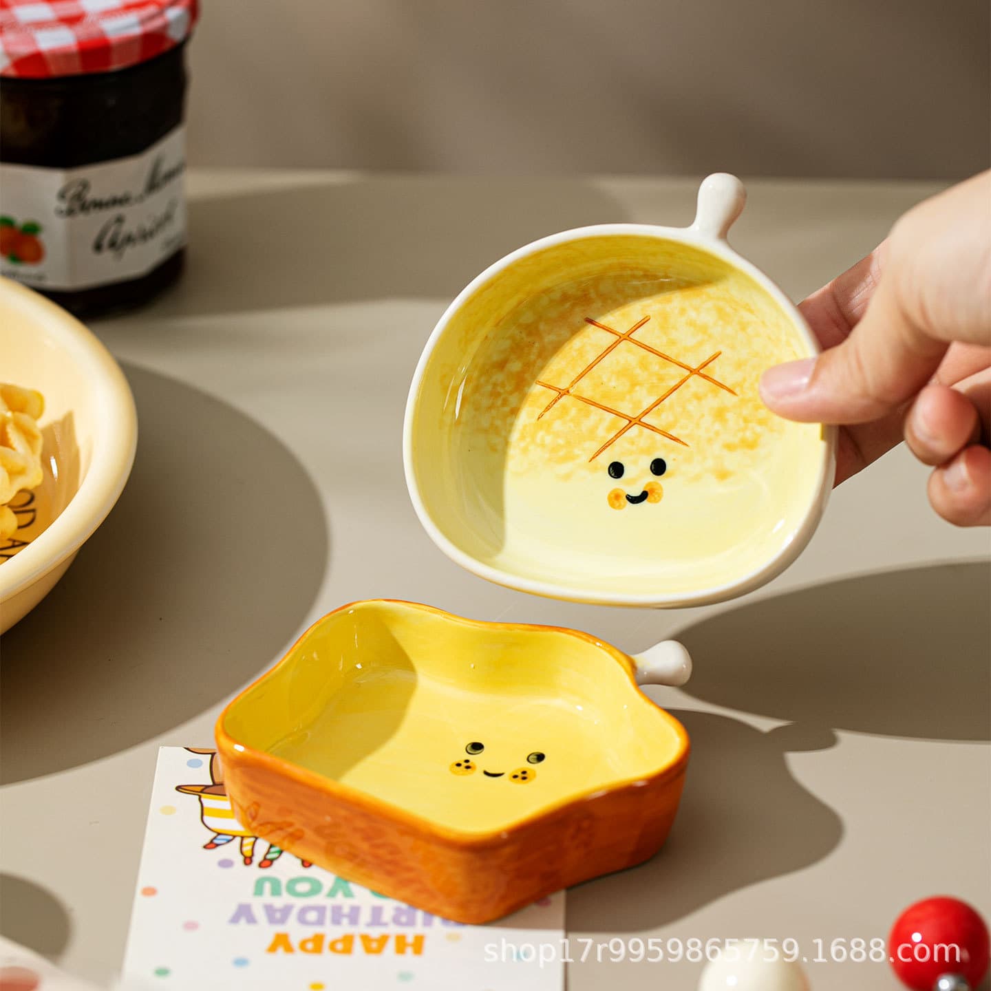 Bread-shaped ceramic dipping dish, household flavor dish, cute side dish, soy sauce seasoning, vinegar dish, hot pot dipping bowl