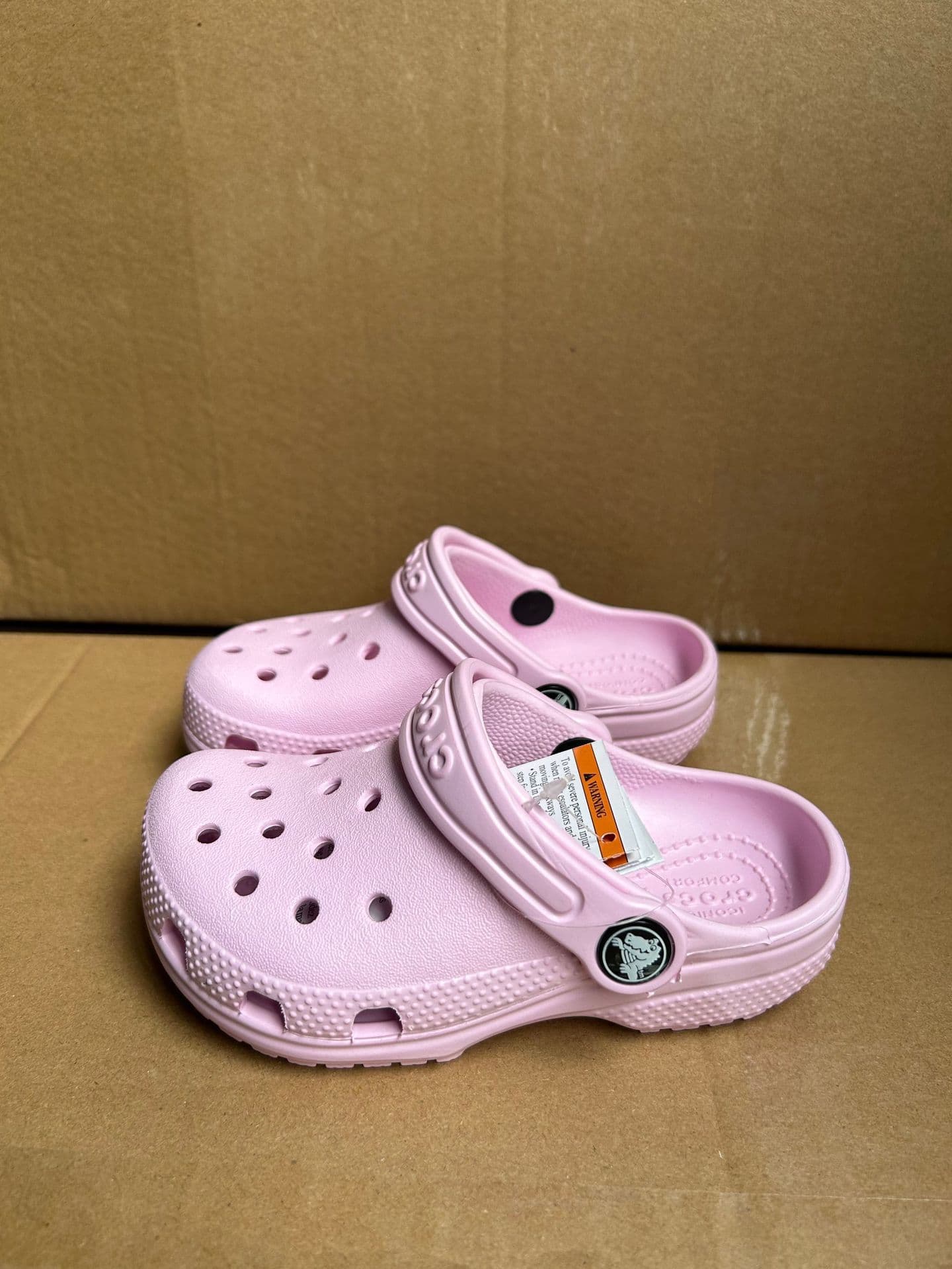 Classic Little Star Croc Sandals for Boys and Girls, Breathable and Comfortable Outdoor Closed-Toe Slippers, Couple Beach Shoes Trendy