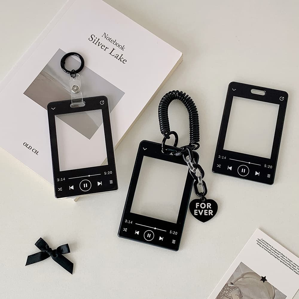 INS Music Player Design Star-Chasing 3-Inch Card Holder Idol Photo Card Protective Case Metro Card Holder Keychain Pendant