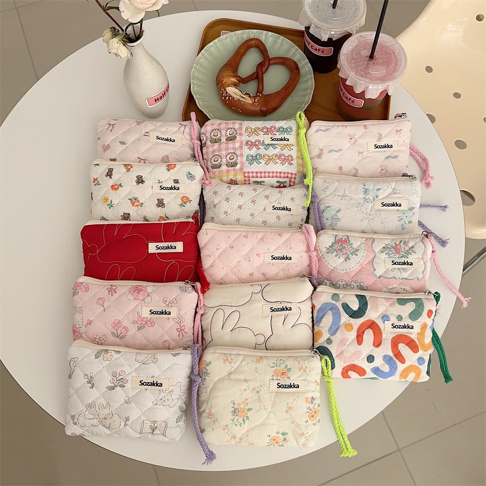 43162 Fresh Floral Quilted Padded Coin Purse Cute Mini Portable Travel Lipstick Bag Card Holder