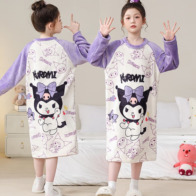 Super cute flannel nightgown for girls, long-sleeved, fleece-lined, thickened princess-style loungewear dress for winter.