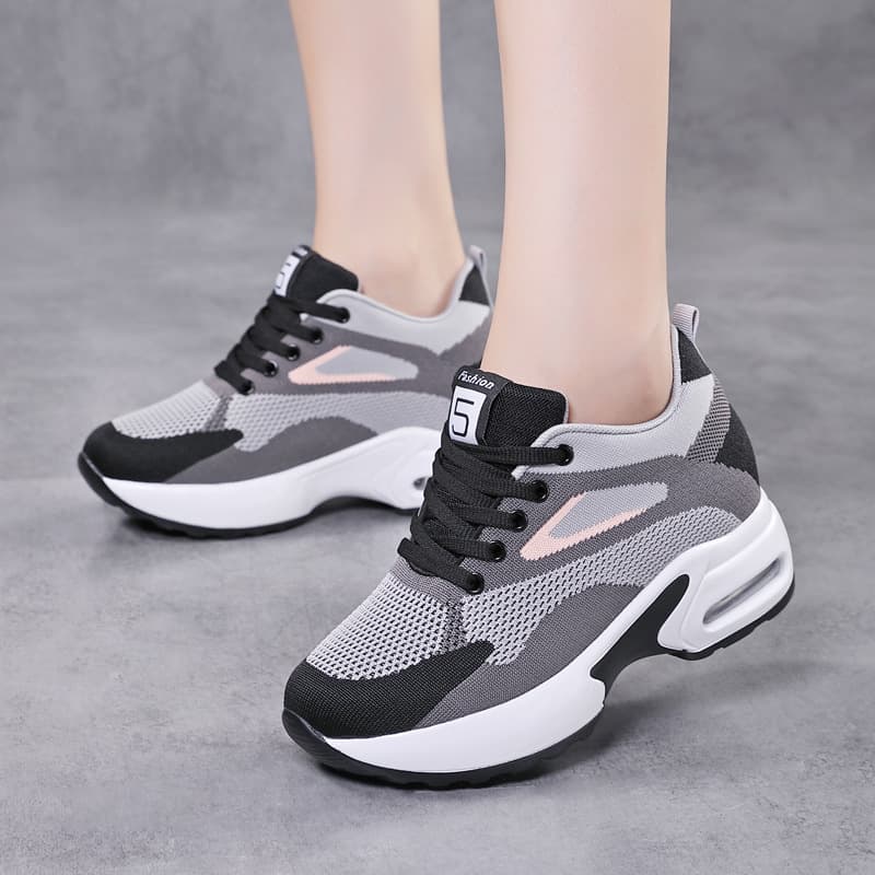 2026 New Style Ins Fashion Sneakers for Women, Campus Style Lightweight Anti-Slip Casual Shoes with Lace-Up Travel Shoes