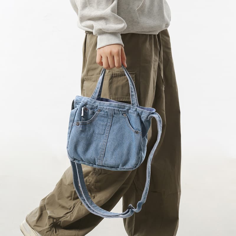 Cross-border new Japanese and Korean washed denim handbags, fashionable and casual crossbody bags for women, trendy youth, small shoulder bags for men