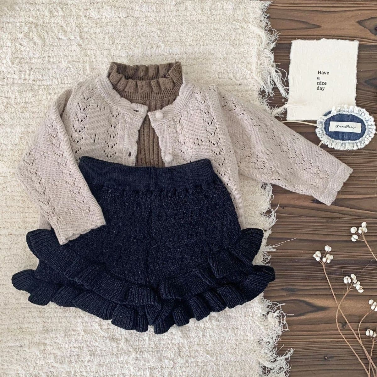 Baby Knitted Bloomers Fashionable Baby Padded Pants Kids Thin Knit Shorts Spring Clothing Girls Diaper Cover Pants