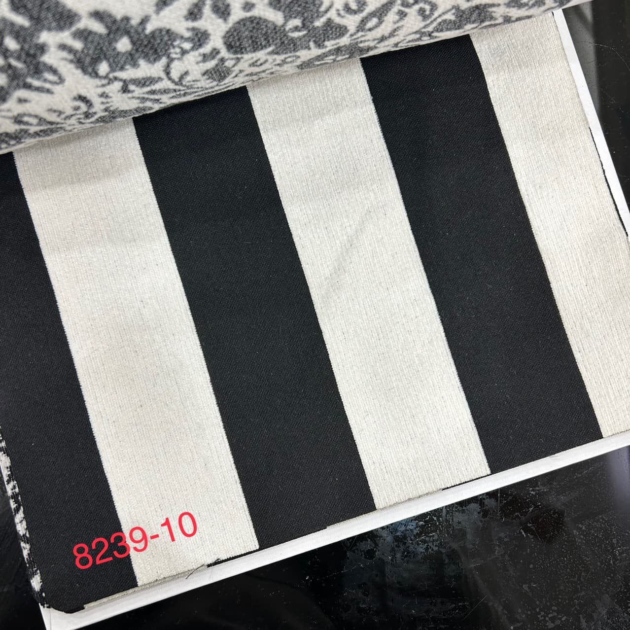 280cm Width Wide Chenille Black White Check Black White Stripe Fabric Thick Chenille Jacquard Material