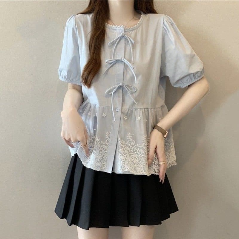 Babydoll short-sleeved shirt for women 2026 summer new style slightly fat lace hem slimming top for women off the shoulder