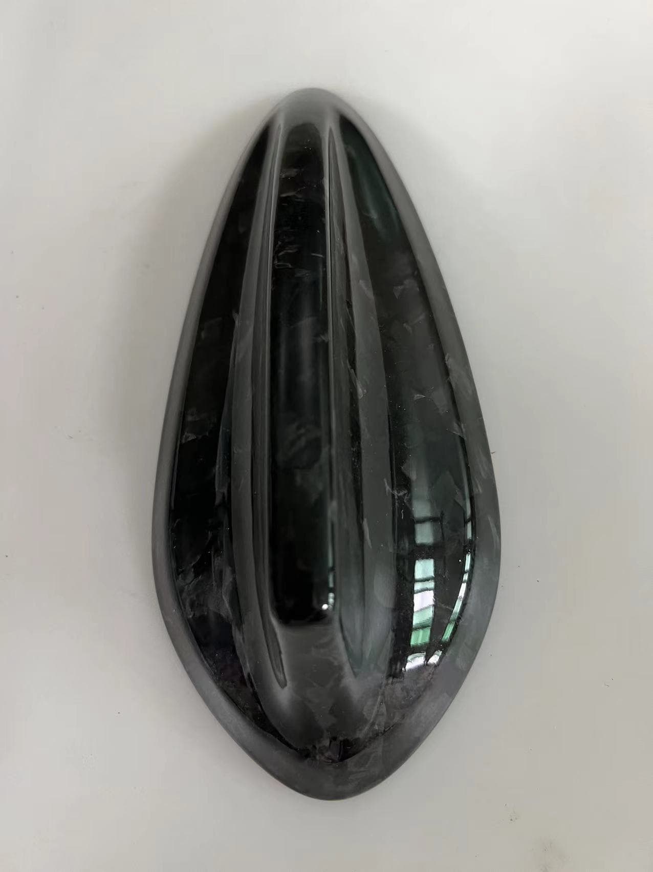 Factory direct sales suitable for BMW F30 series carbon fiber segment antenna cover dry carbon adhesive manufacturer