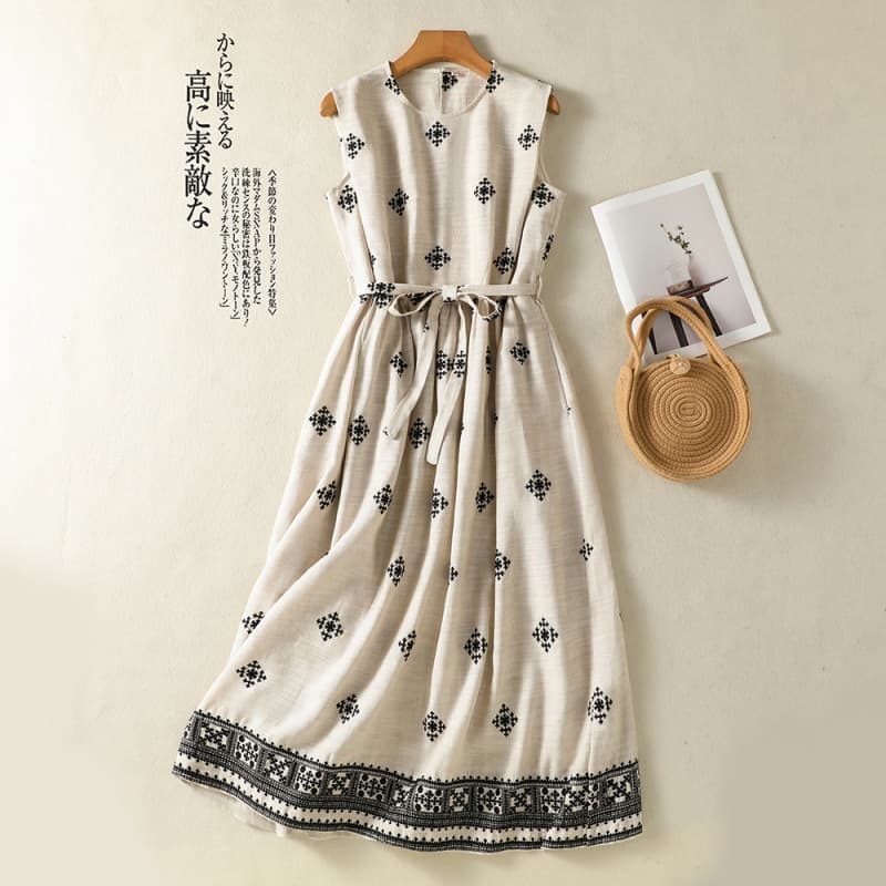 Actual shot of 2026 new cotton and linen spring and summer round neck sleeveless loose commuting temperament dress original hemp color for literary women