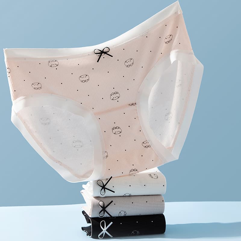 Women's Summer Thin Cotton Triangle Panties with Polka Dots and Bear Print, 10A Antibacterial Extended Crotch, Class A