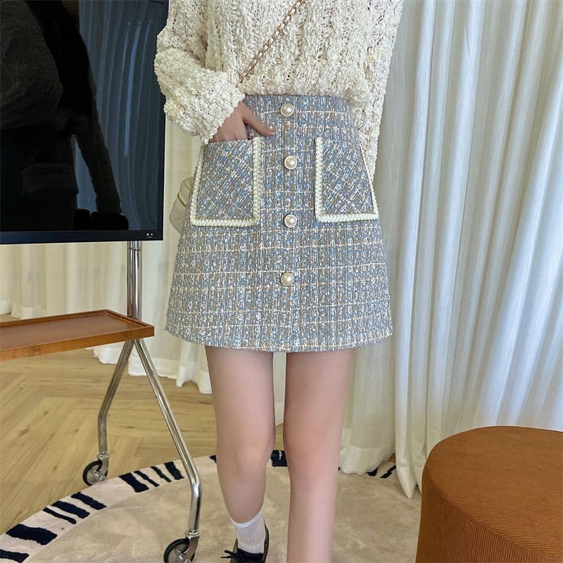 Plus-size petite chic woolen plaid letter short skirt versatile midi skirt women's autumn winter high-waist slimming large size winter