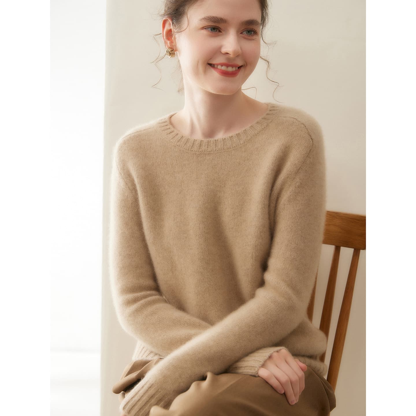 Three-Ply Thick Cashmere Blend Women's Sweater, Saddle Shoulder Round Neck Knit Top, Loose Fit Autumn Winter New Arrival