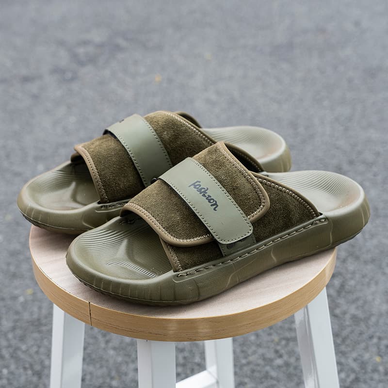 Men's Genuine Leather Slippers for Summer Outdoor Wear, Lightweight Soft Sole Flip-Flops, Casual Men's Sandals