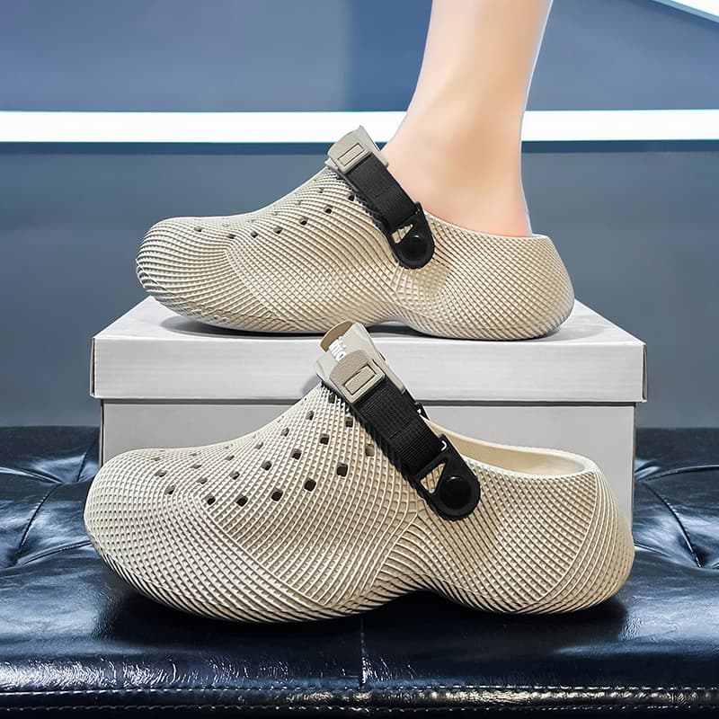 Factory Direct Baotou Half Slippers Men's Summer EVA Thick Sole Hole Shoes 2026 New Anti-Slip Beach Shoes