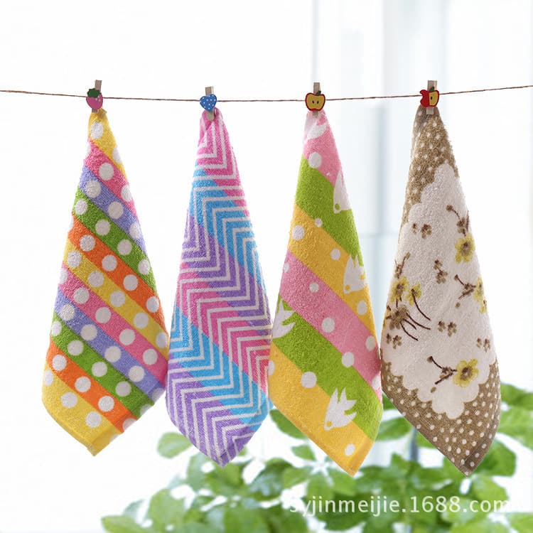 Cartoon small towels, children's square towels, baby square towels, drool bibs, kindergarten colorful hanging towels, square