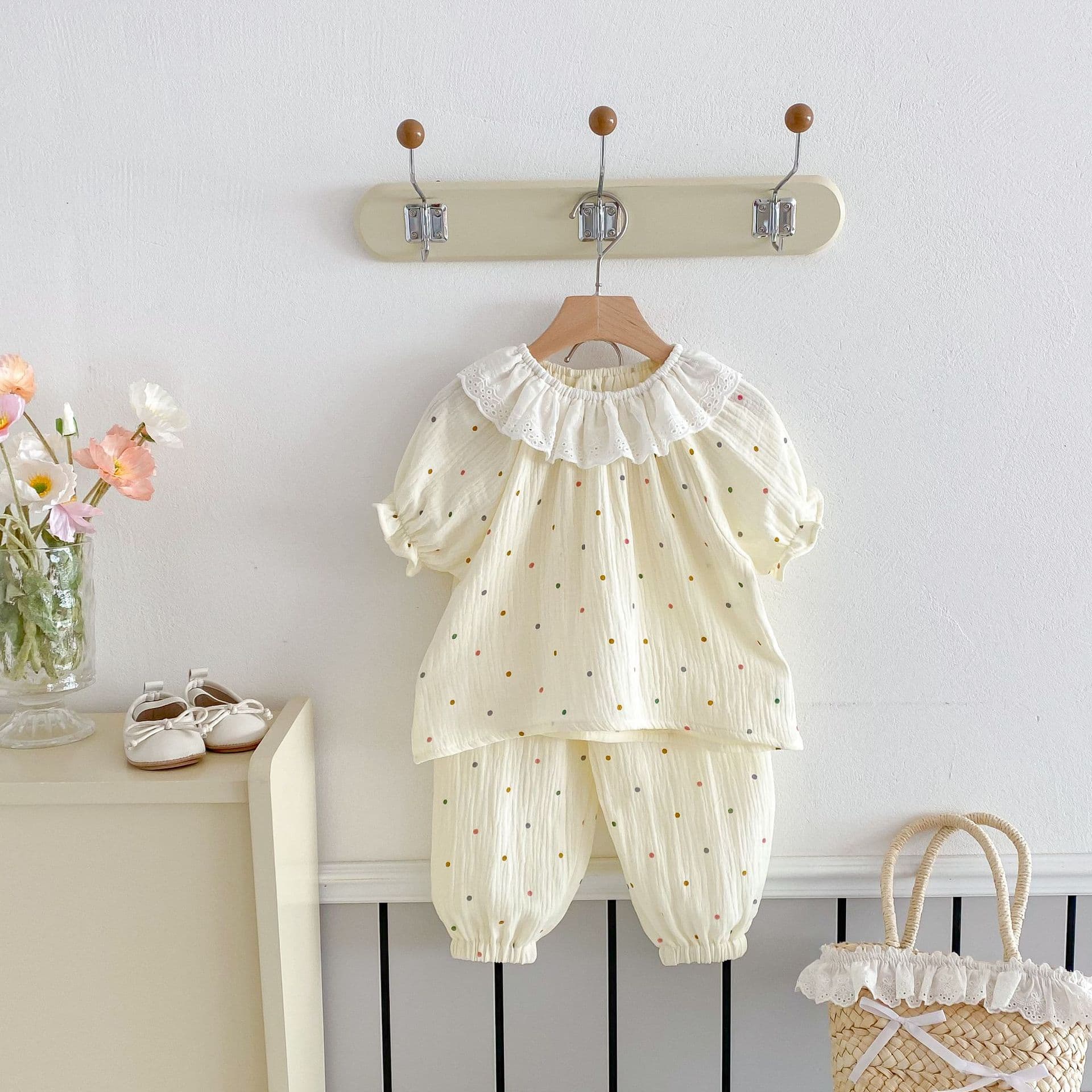 2025 Summer New Girls Pajamas Air Conditioning Clothes Colorful Polka Dot Lace Collar Cute Princess Home Clothes Set