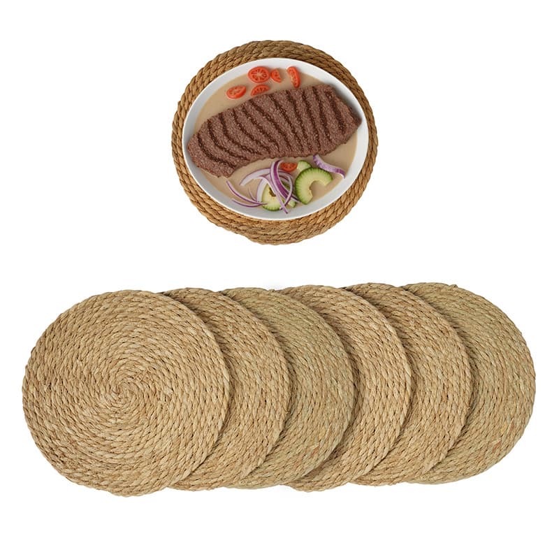 Handwoven Japanese Style Round Mat Grass Braid Home Decorative Dining Mat Cup Mat Nordic Style Irregular Shape Vintage Style