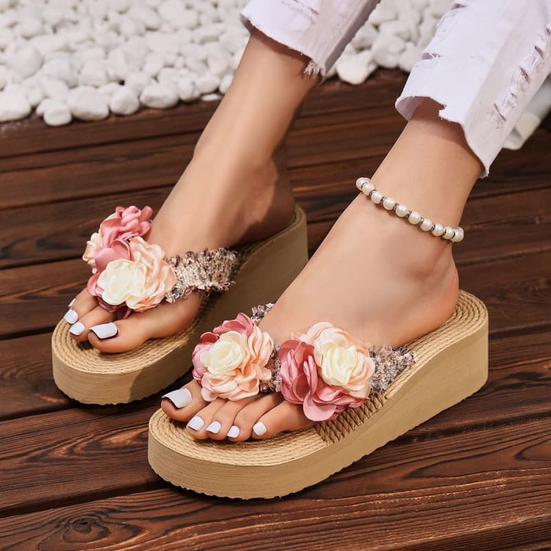Summer Chanel-style floral wedge slippers, thick-soled beach flip-flops for women, non-slip vacation sandals
