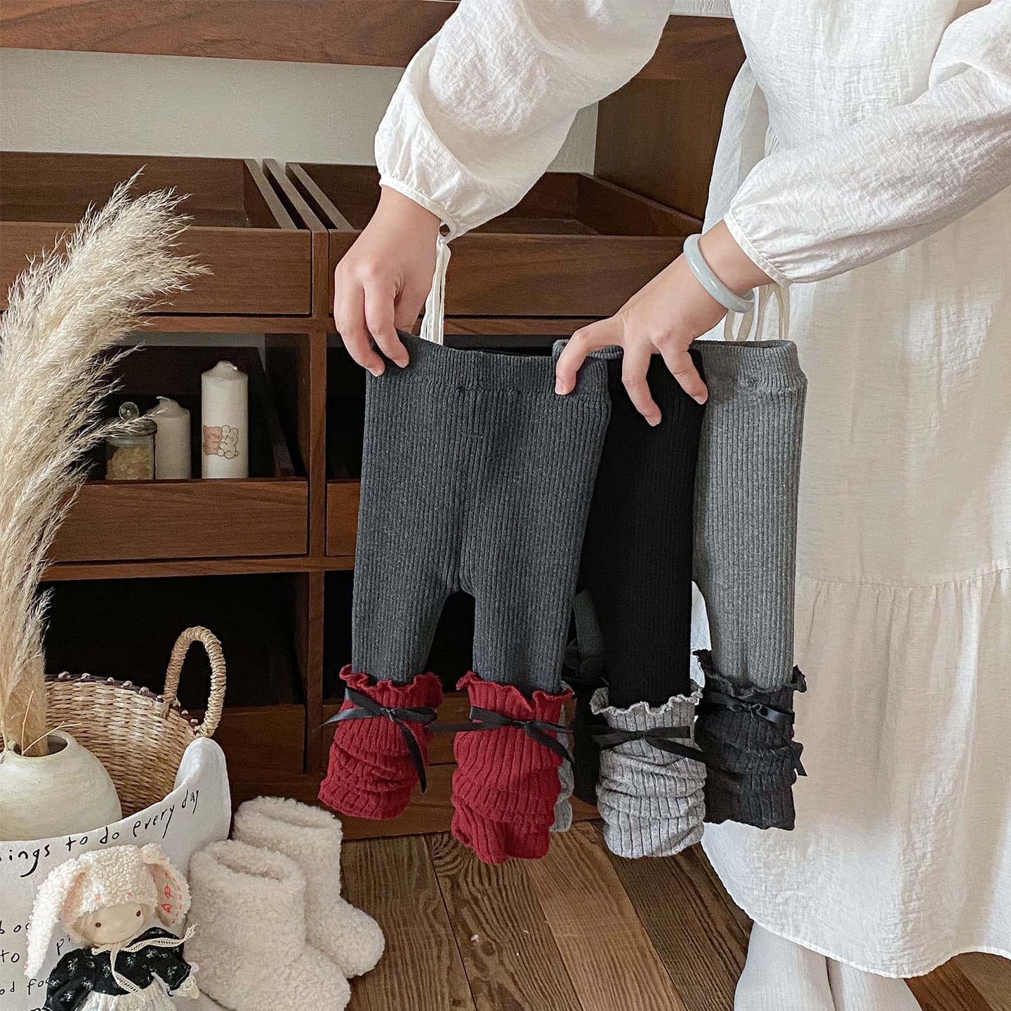 Dianxi 2025 Autumn/Winter New Infant & Toddler Fleece-Lined Thermal Leggings, Fashionable Stacked Socks Pants for Baby Girls
