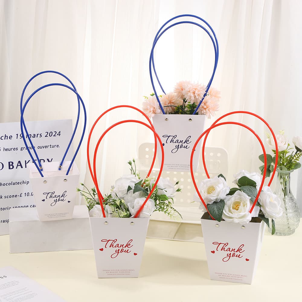 Handbag Chinese Valentine's Day floral packaging Mother's Day gift beauty portable flower arrangement bag Children's Day gift bag Wedding candy box