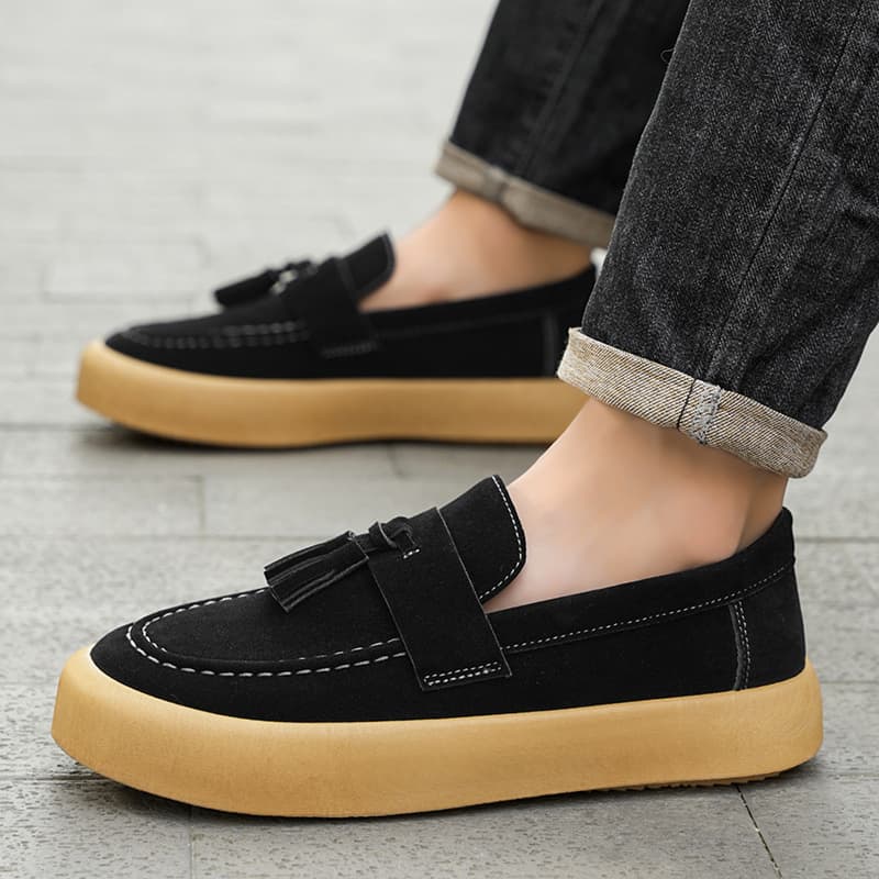 2025 Autumn New Men's Driving Shoes British Style Loafers Fashion Casual Shoes Trendy Versatile Men's Shoes