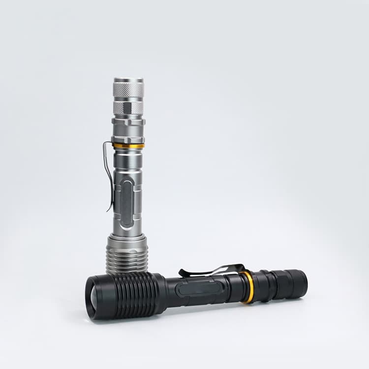 18650 Rechargeable Waterproof Flashlight, Self-Defense, Zoomable, Patrol LED Outdoor High-Power Rattlesnake Flashlight