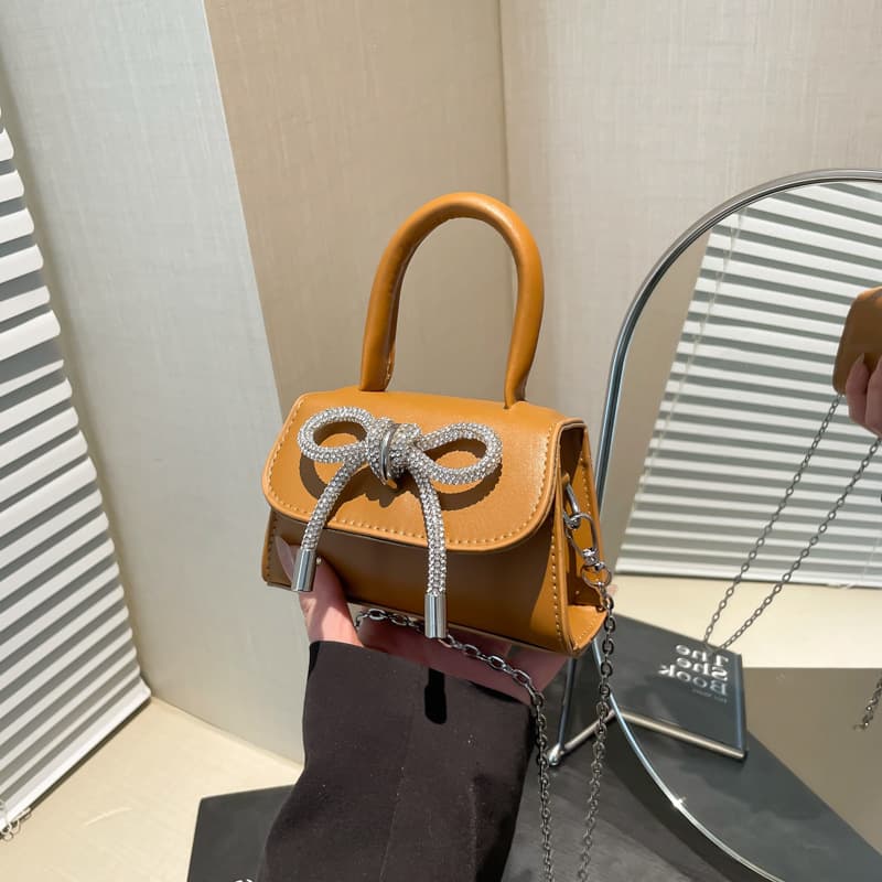 INS French Light Luxury Mini Square Handbag for Women 2026 Spring New Bow One-Shoulder Bag Chain Crossbody Bag Wholesale