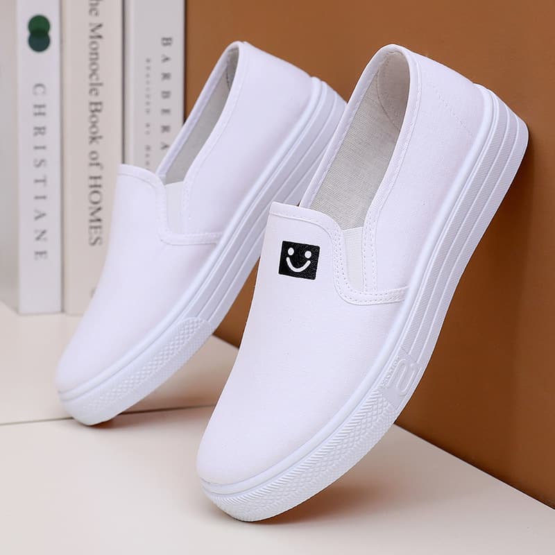Spring Canvas Shoes for Women Lazy Shoes Casual Flat Cloth Shoes White Sneakers Korean Thick Sole Loafers
