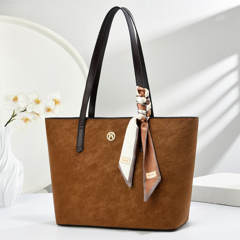 Silk scarf decorated tote bag 2025 winter new large-capacity shoulder bag casual versatile crossbody bag Totebag
