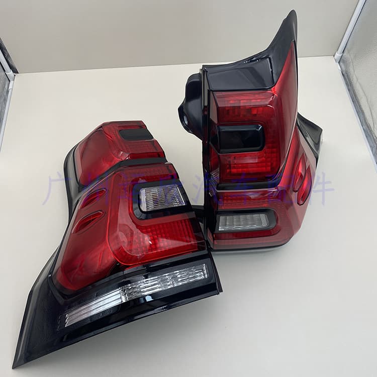 Tail lights for Toyota Prado 2018-2020 81551-60C30 81561-60C30