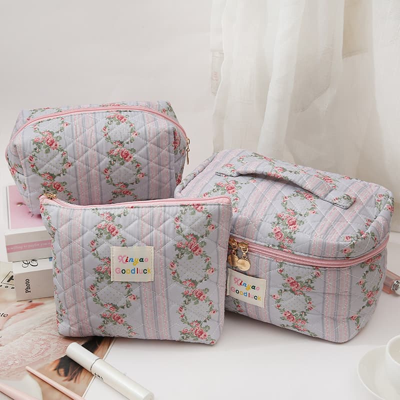 Cross-border quilted cotton floral makeup bag large capacity premium small floral cosmetics storage pouch portable travel bag