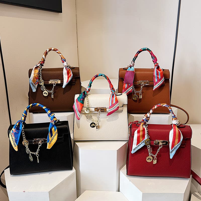 Cross-border 2024 autumn and winter new silk scarf pendant Kelly bag fashion high-end handheld women's bag single shoulder crossbody bag