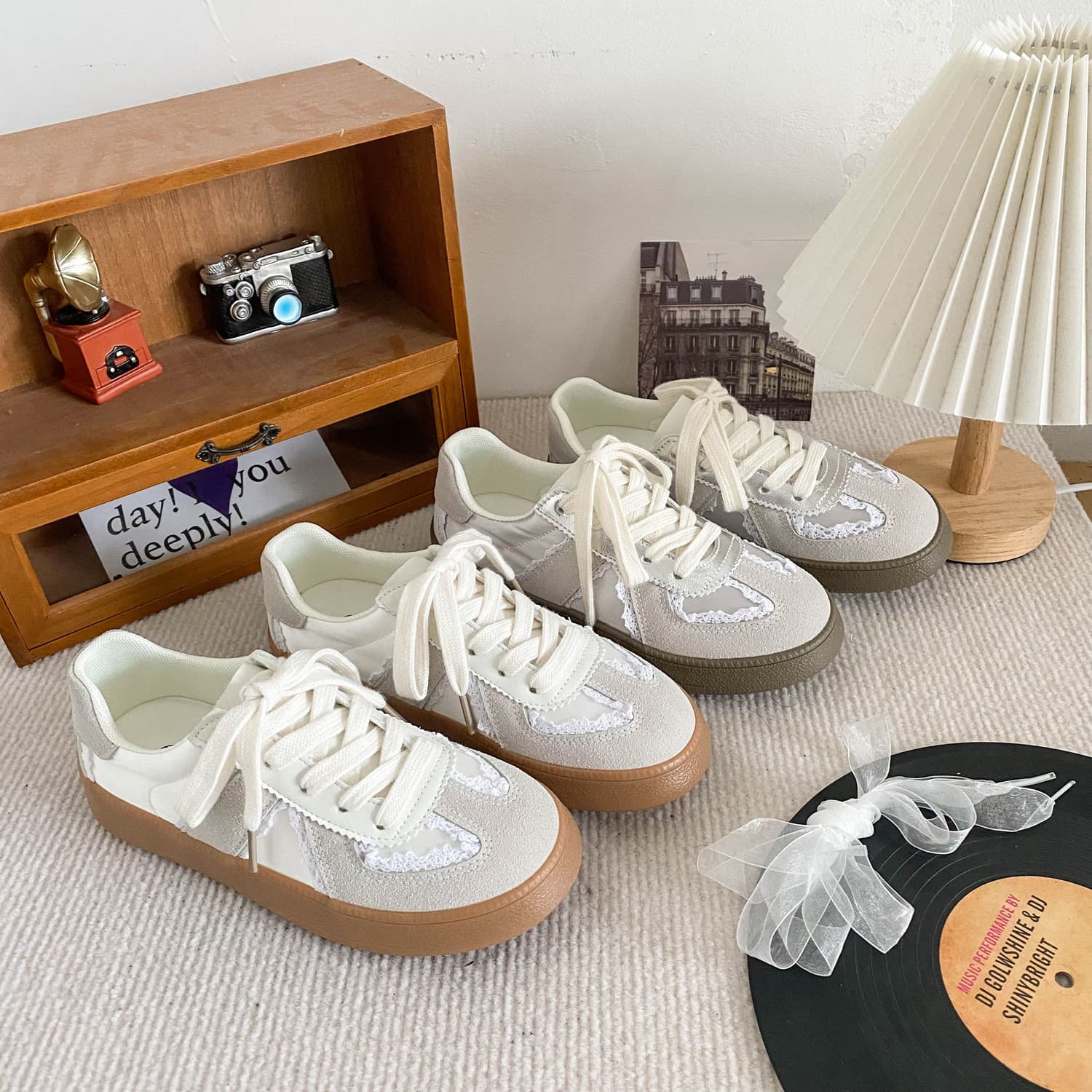 6504 new Chinese-style flat white sneakers women chic 2024 new versatile niche German training shoes popular hot sellers